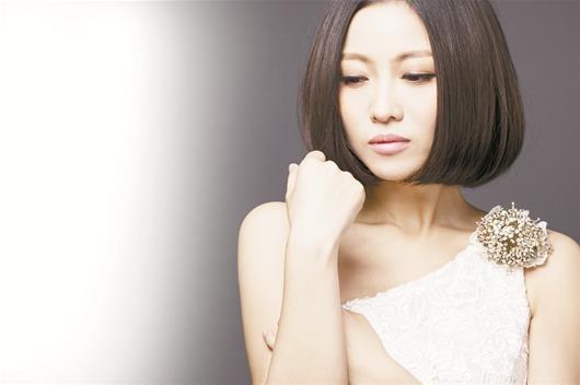 武汉籍歌手姚贝娜病重 网传其癌细胞已转移大脑